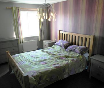 3 bedroom semi-detached house to rent - Photo 4