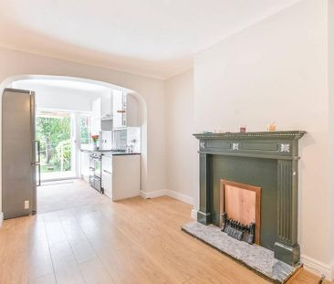 3 bedroom maisonette to rent - Photo 1