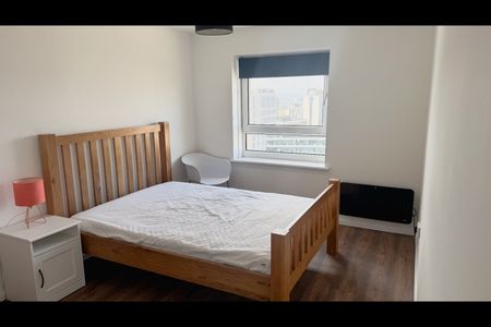 3 Bed Flat, Taylor Place, G4 - Photo 2