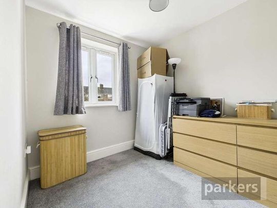 Burwell Meadow, Witney, Oxfordshire, OX28 - Photo 1