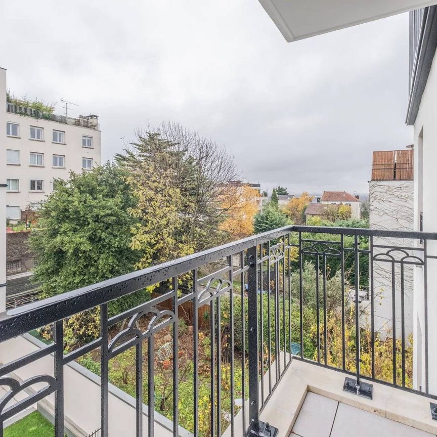 Rental Apartment Suresnes - Photo 1