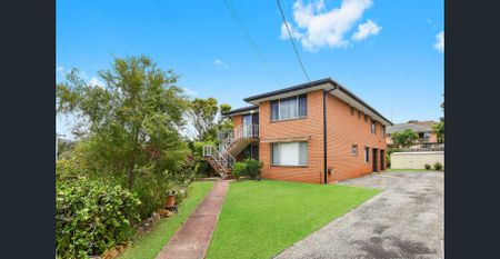 HUGE TOP FLOOR UNIT IN SHELLY BEACH! - Photo 5