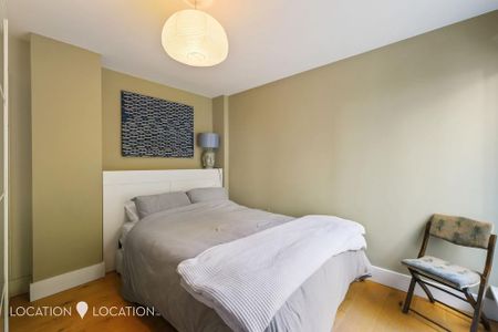 3 bedroom apartment to rent - Photo 5