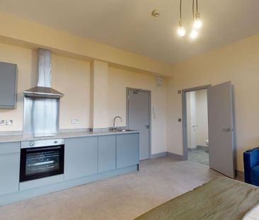 Studio to rent - Photo 4