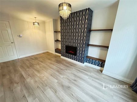 3 bedroom house to rent Greenham, Bretton, Peterborough, Cambridgeshire, PE3 - Photo 2