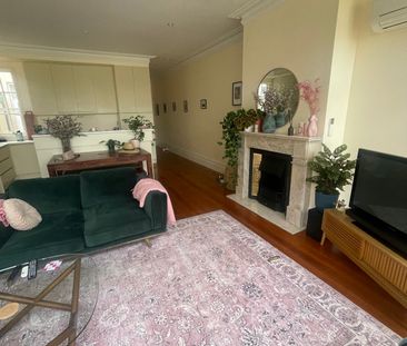 Elsternwick - Photo 2