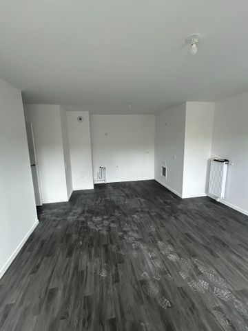 Appartement Le Blanc Mesnil 3 pièce(s) 61.43 m2 - Photo 3
