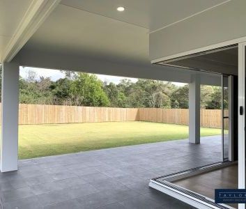 Stunning and Spacious 4-Bedroom Home in Serene Cannon Valley - Photo 1