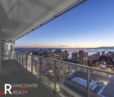Condo in Downtown Vancouver, BC - Photo 3