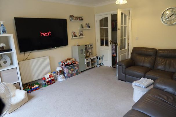 3 bedroom terraced house to rent - Photo 1