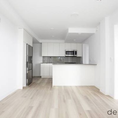 RENT COMMERCIAL DRIVE! BRAND-NEW PET FRIENDLY 3 BEDROOM APARTMENT!! - Photo 3