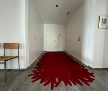 Exklusive Erdgeschosswohnung mit riesigem Balkon und toller Aussicht - Foto 2