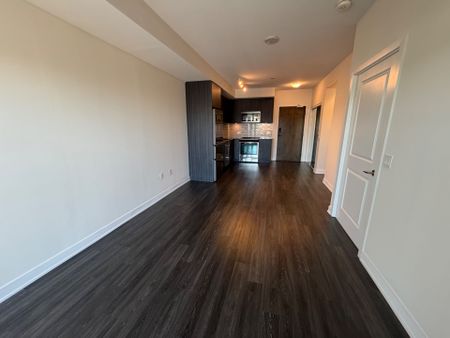 For Lease - 100 Eagle Rock Way Unit# 503, Vaughan, Ontario - Photo 4