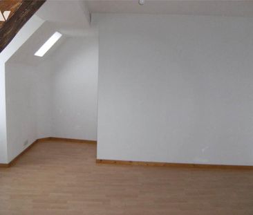 A LOUER APPARTEMENT DE TYPE 3 DUPLEX A DOLE (39100) - Photo 5
