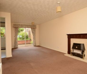 3 bedroom semi-detached house to rent - Photo 2