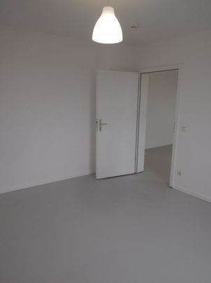 2-Raumwohnung mit großer Wohnküche in Duisburg zu vermieten - Photo 1