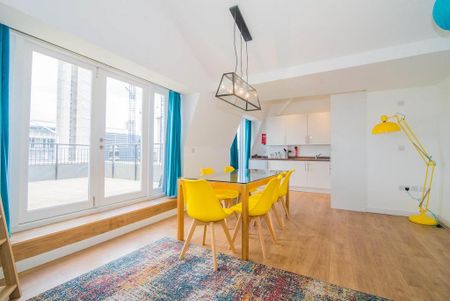 2 bedroom flat to rent - Photo 2