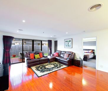 Well Appointed Family Home - Photo 3