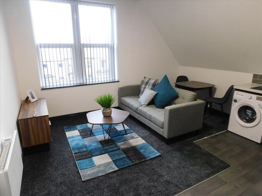 2 bedroom apartment to rent - Photo 1