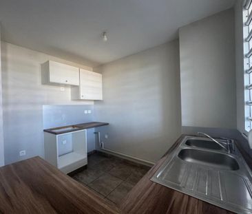 Location Appartement 62.12m² 3 pièces Fort de france - Photo 5
