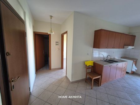 Studio/Γκαρσονιέρα για ενοικίαση ΚΤΕΛ (Κοζάνη) - Φωτογραφία 4