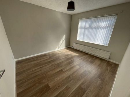 3 bedroom bungalow to rent - Photo 3