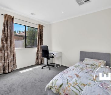 Walk to schools, parks and everyday essentials. - Photo 6