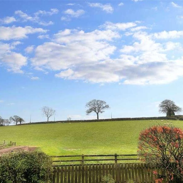 Ennerleigh Farm, Washfield, Tiverton, Devon, EX16 - Photo 1