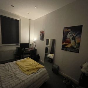 Room in a Shared House, Cardigan Road, LS6 - Photo 2