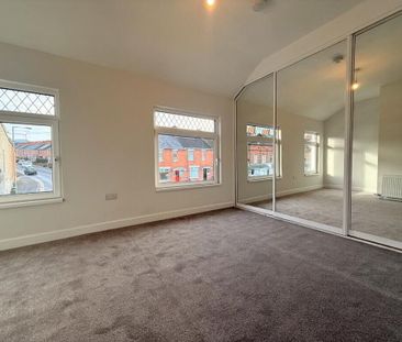 66 Connsbrook Avenue, Belfast, BT4 1JW - Photo 4