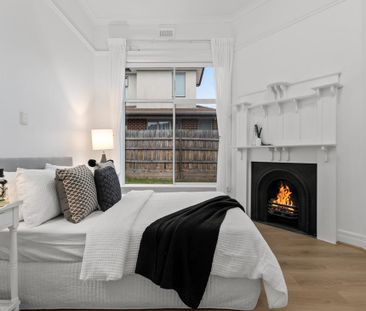 Stylish living in Mitcham's Prime Location - Photo 6