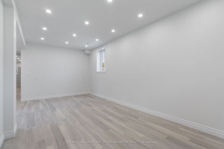 For Lease - 177 The Queensway S N/A Unit# B, Georgina, Ontario - Photo 4