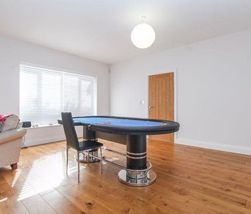 4 bedroom detached house to rent - Photo 4