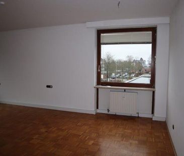 Helle und freundliche 2-Zimmer-Wohnung mit Balkon im Herzen von Vlu... - Photo 2