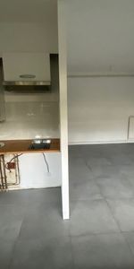 Location Appartement 1 pièce 26m² BORDEAUX 33200 - Photo 3