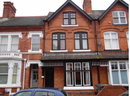 1 bedroom ground floor maisonette to rent - Photo 2