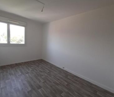 T5- 37 RUE GEORGES DE MANTEYER 38100 GRENOBLE - Photo 1