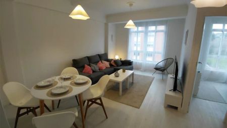 Piso de alquiler en Estrada de Castela, 786, O Feal - Xubia - Photo 2