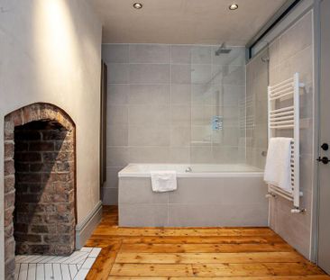 4 bedroom house to rent Liverpool Road, M3 - Photo 3