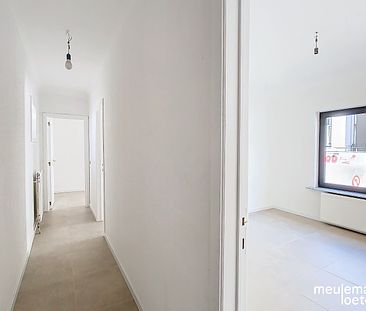 Gerenoveerd en ruim appartement - Foto 4