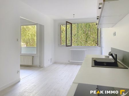 Location Appartement 4 pièces 64m² DOUSSARD 74210 - Photo 4