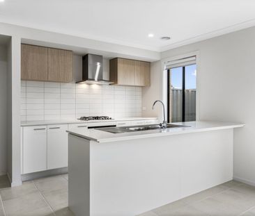 21 Buchanan Drive, Huntly, Vic 3551 - Photo 5