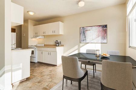 2 Bedroom - Photo 5