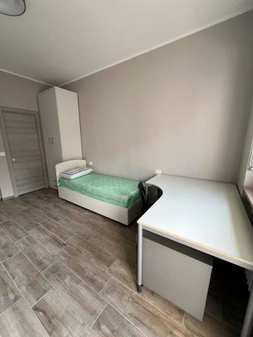 Via Castagnevizza, Collegno, Piedmont 10093 - Photo 2