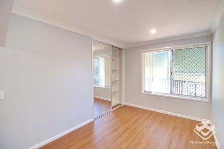 Quite and leafty One bedroom one study - Photo 5