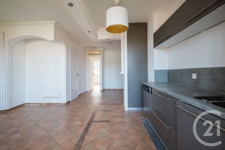 Location Appartement 3 pièces 56m² NICE 06300 - Photo 4