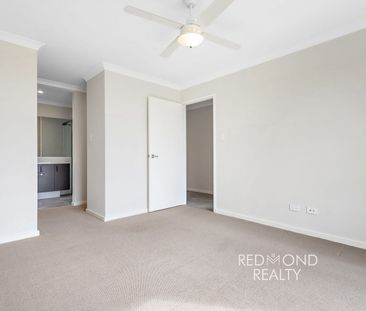 Coastal Living Meets Modern Comfort – Alkimos Gem! - Photo 1