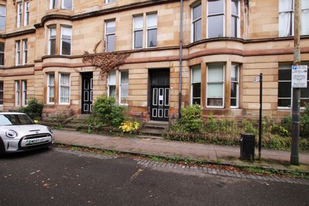 Barrington Drive, Woodlands, Glasgow - Photo 4