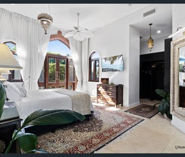 PURE LUXURY - SPACIOUS VILLA IN TRANQUIL SURROUNDS & AMAZING VIEWS - Photo 4