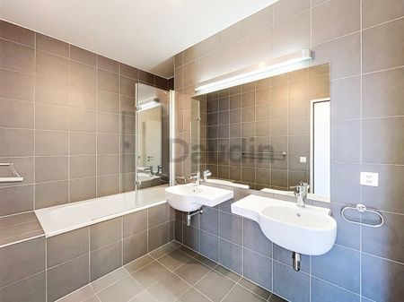 5 pièces avec vaste balcon dans un agréable écoquartier à Aïre - Foto 5